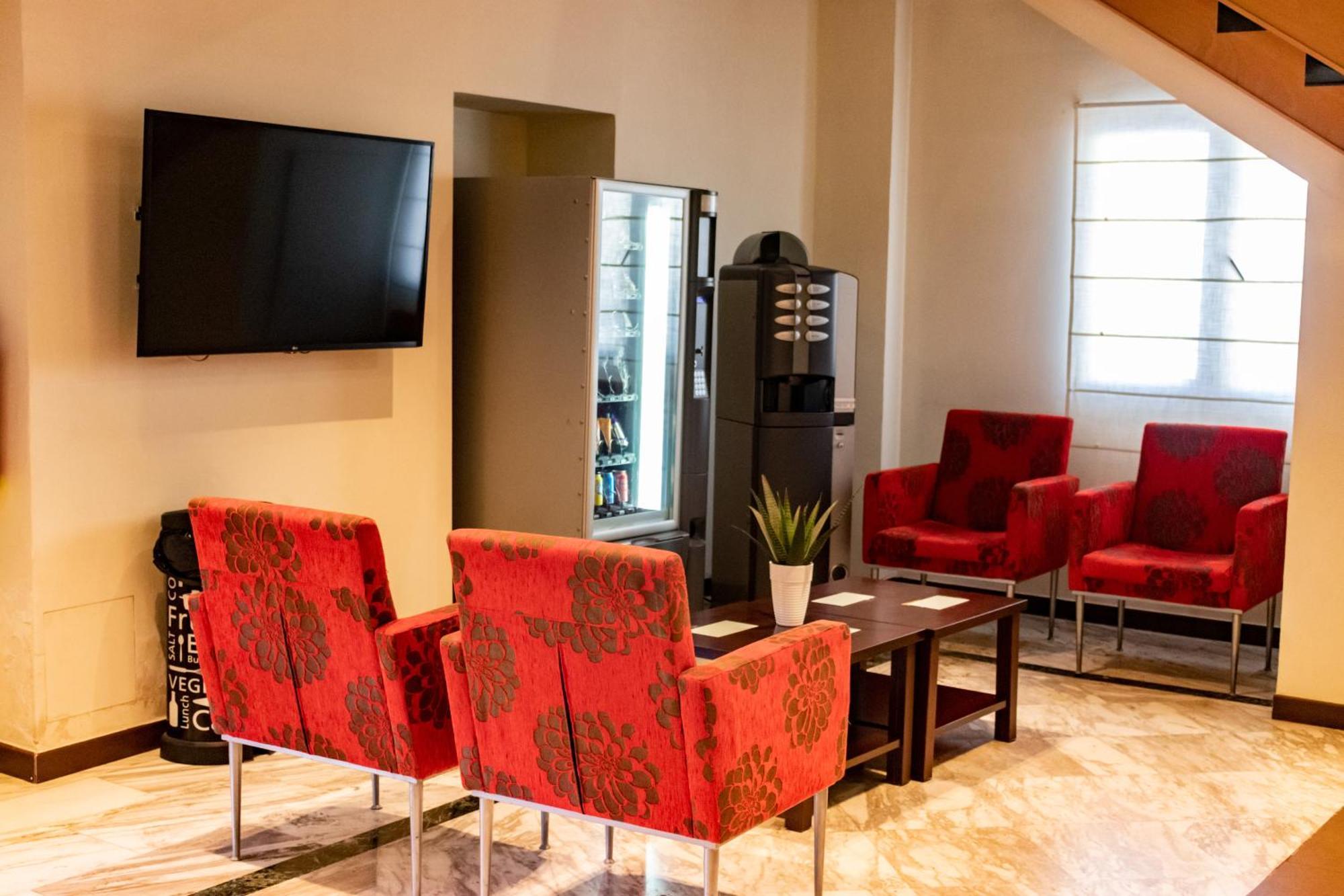 פליגרוס Hotel Philadelfia מראה חיצוני תמונה