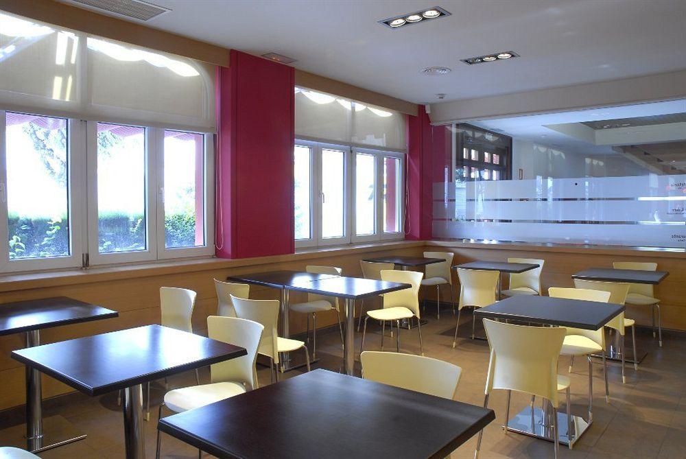 פליגרוס Hotel Philadelfia מראה חיצוני תמונה